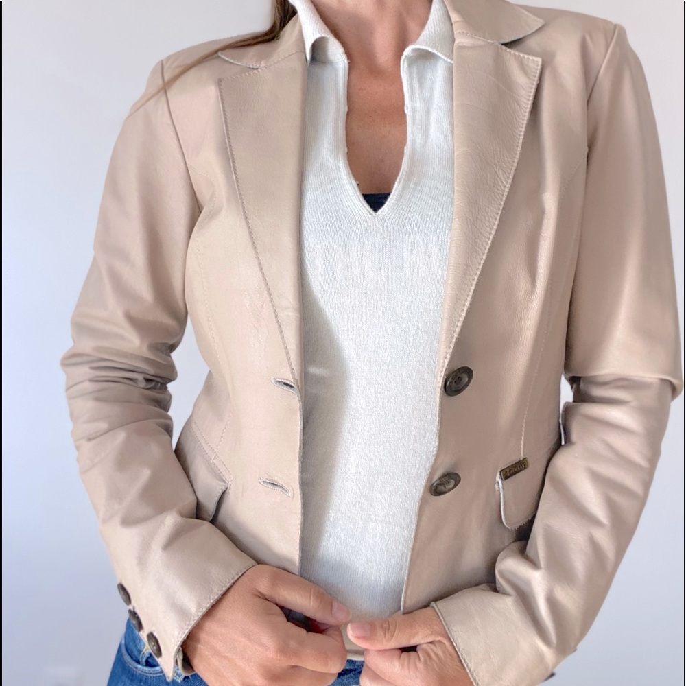 Zoomp⚡️Genuine Brazilian leather blazer